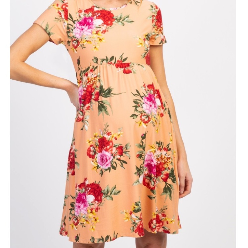 Floral peach maternity dress
